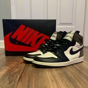 Deadstock Size 10 Jordan 1 Mochas High Top